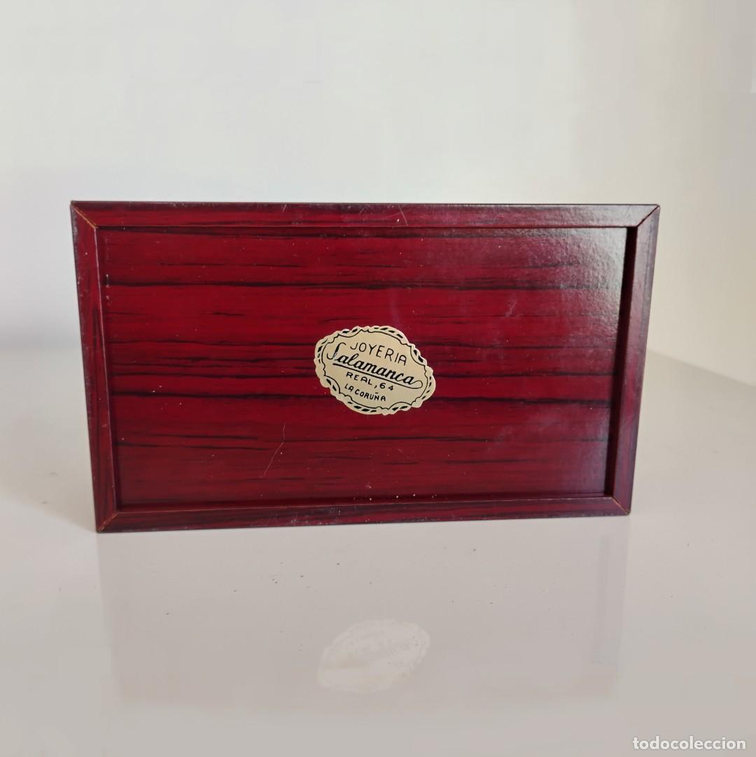 Antig&uuml;edades: CAJA DE MADERA CON TAPA DE PLATA DE LEY - Foto 10