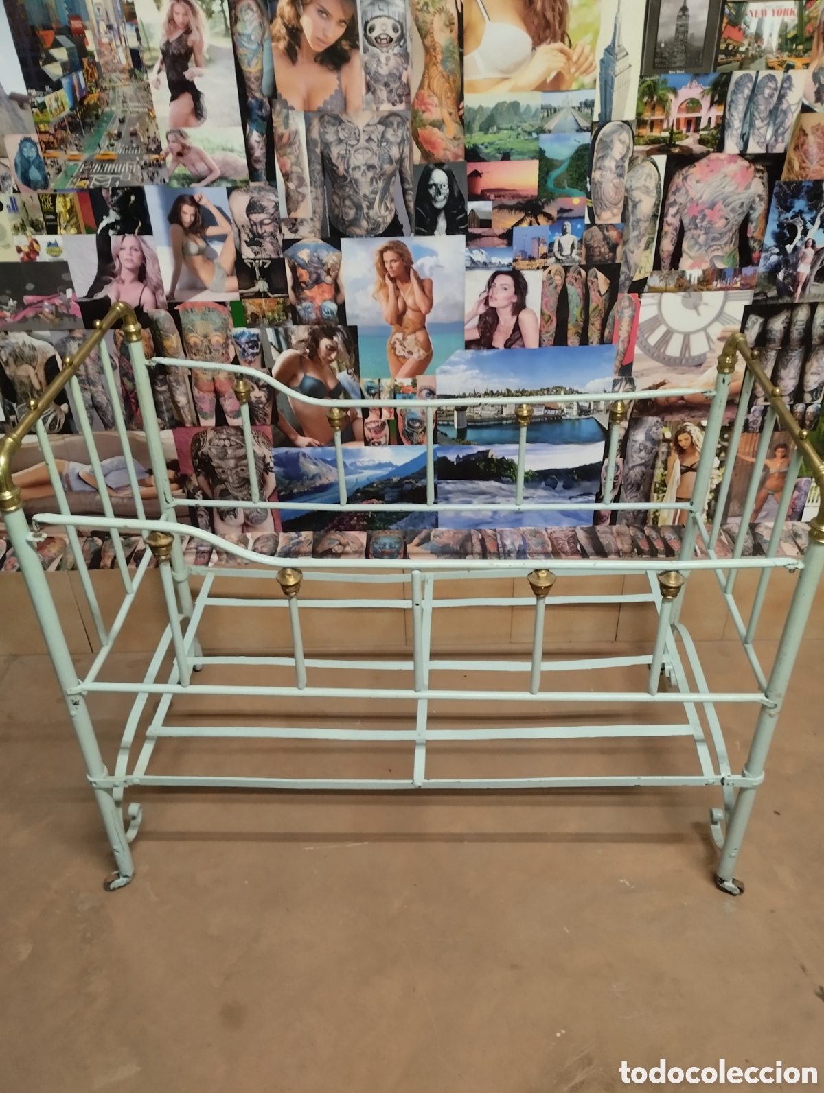 Antig&uuml;edades: Antigua cuna de hierro y bronce. ( No envio). - Foto 1