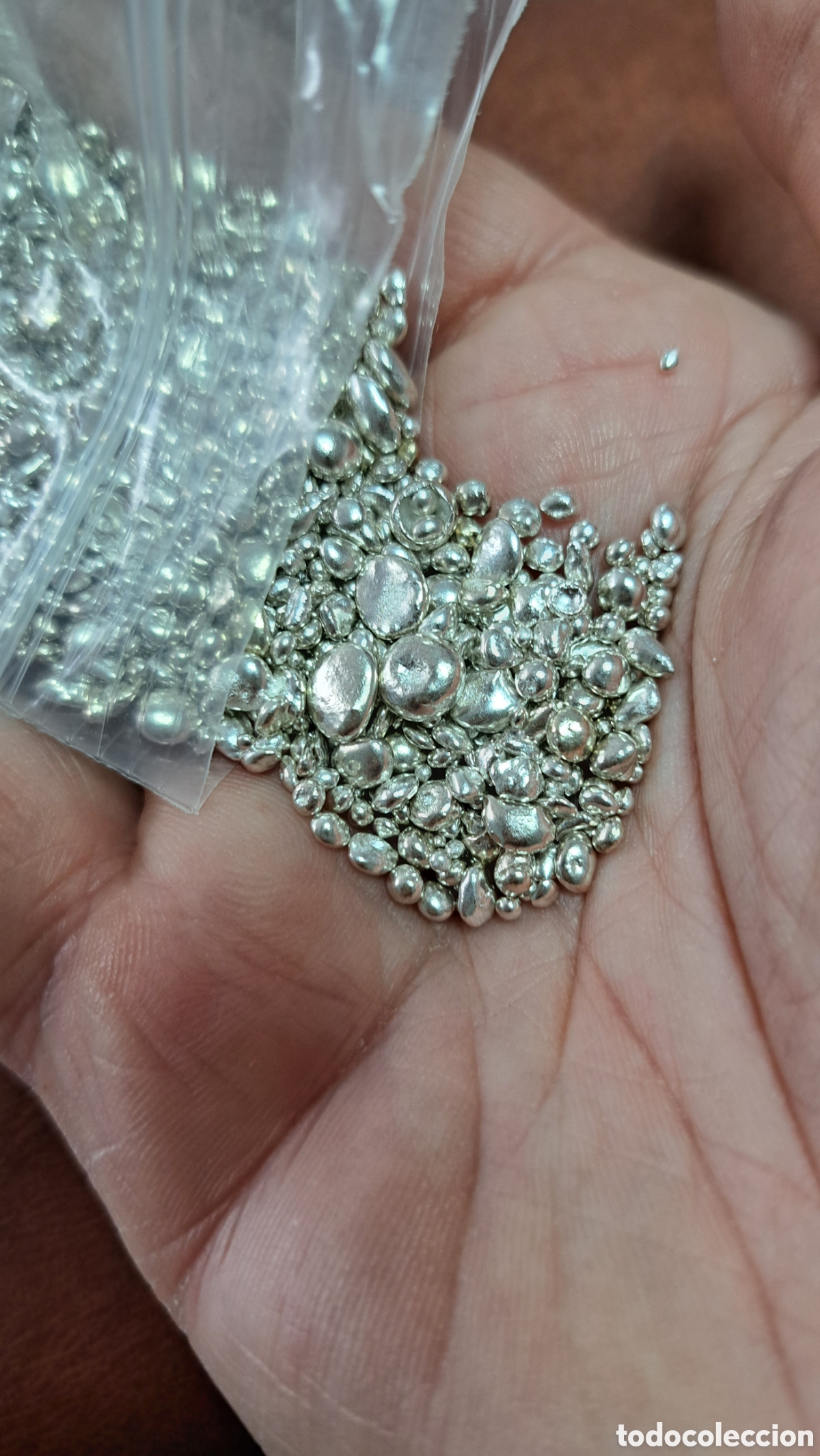 Antig&uuml;edades: 50 gramos de plata en pepitas o granalla - Foto 2