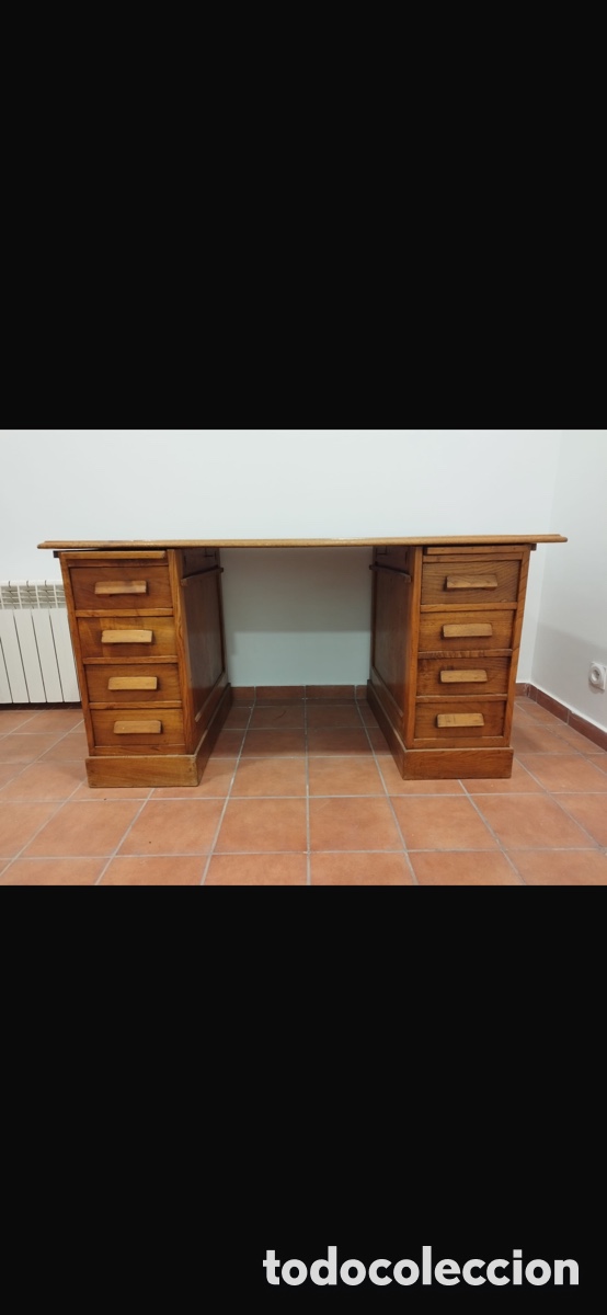 Antig&uuml;edades: Mesa de escritorio vintage - Foto 1