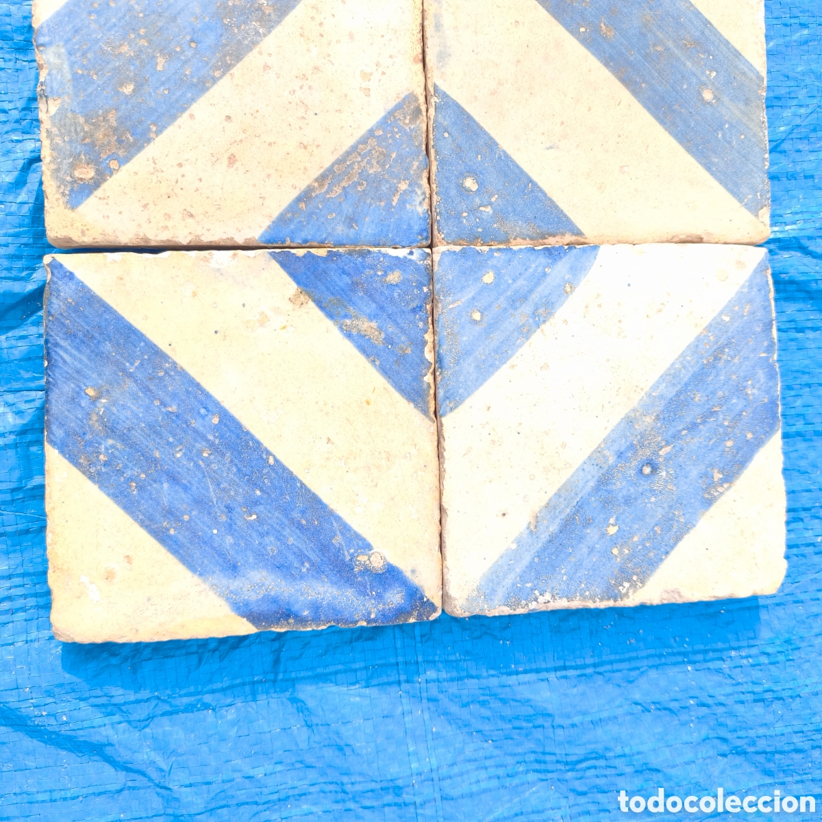 Antig&uuml;edades: Panel de azulejos g&oacute;tico siglo xv - Foto 3