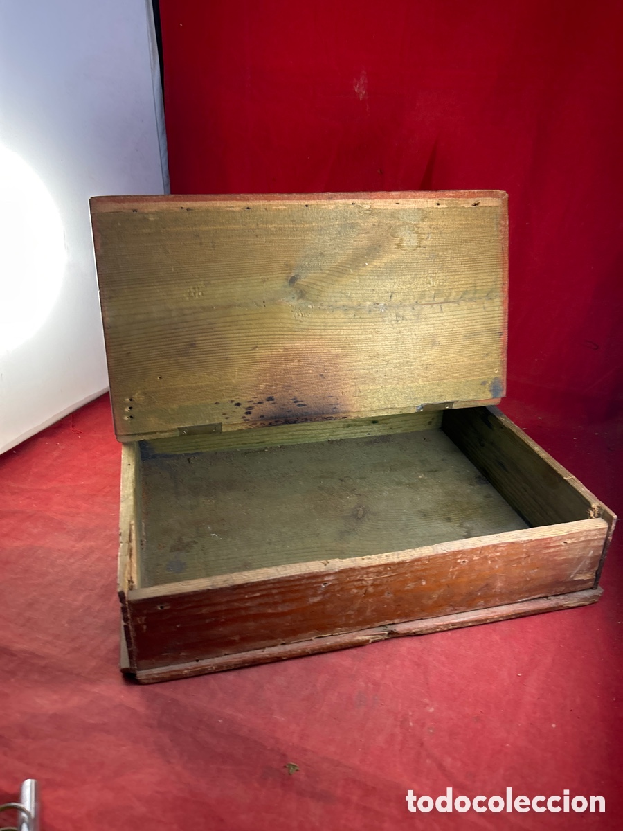 Antig&uuml;edades: ANTIGUA CAJA DE MADERA - Foto 3