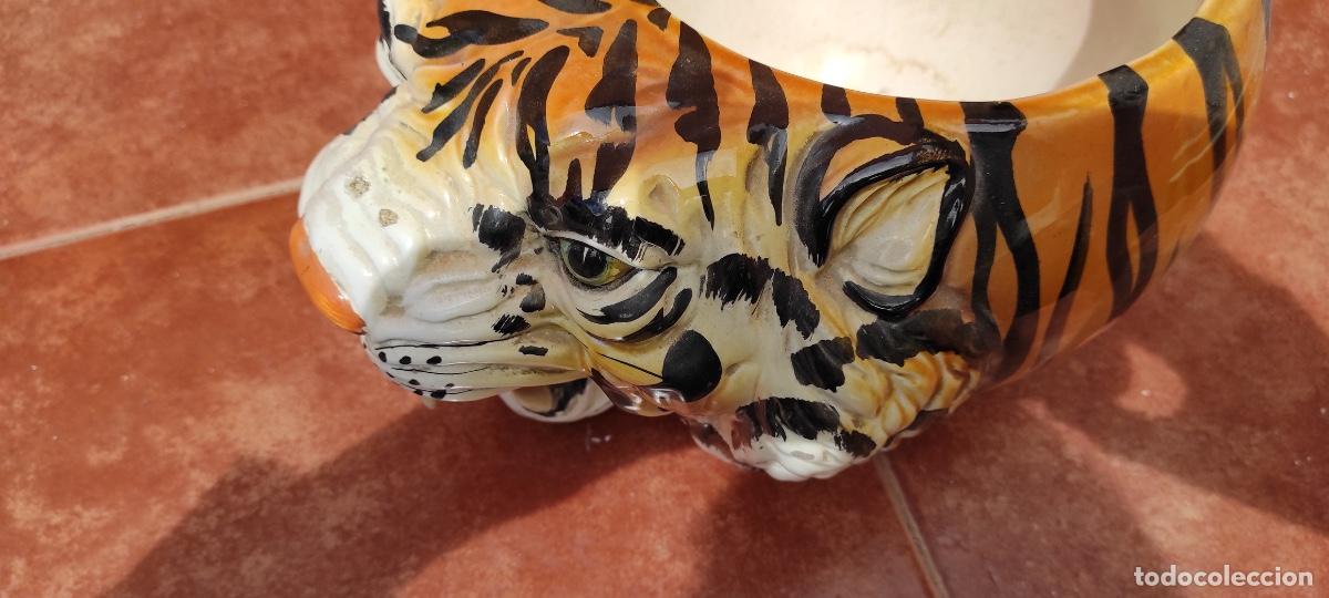 Antig&uuml;edades: MACETERO DE CER&Aacute;MICA CON FORMA DE CABEZA DE TIGRE - Foto 7