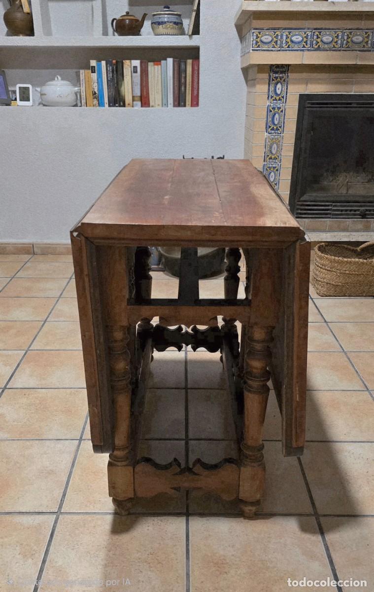 Antig&uuml;edades: Conjunto de mesa y 4 sillas antiguas - Foto 4