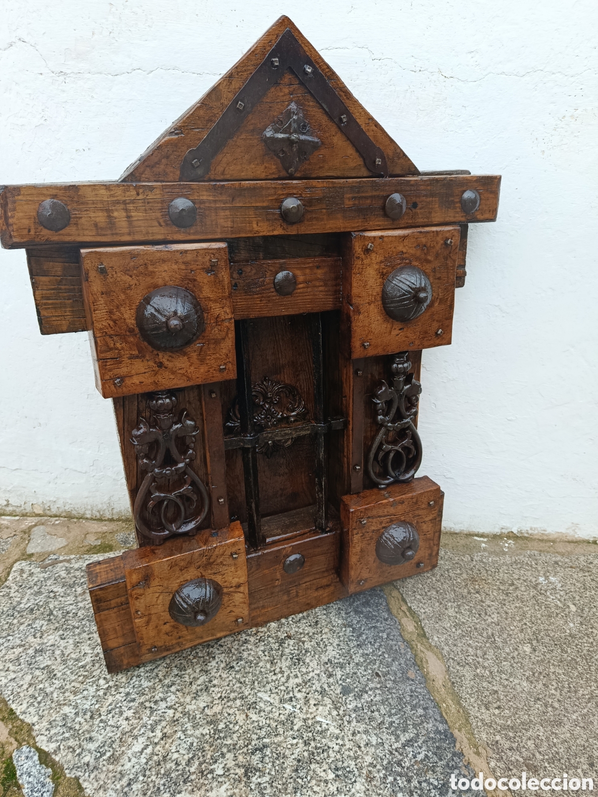Antig&uuml;edades: Reja de madera y forja - Foto 2