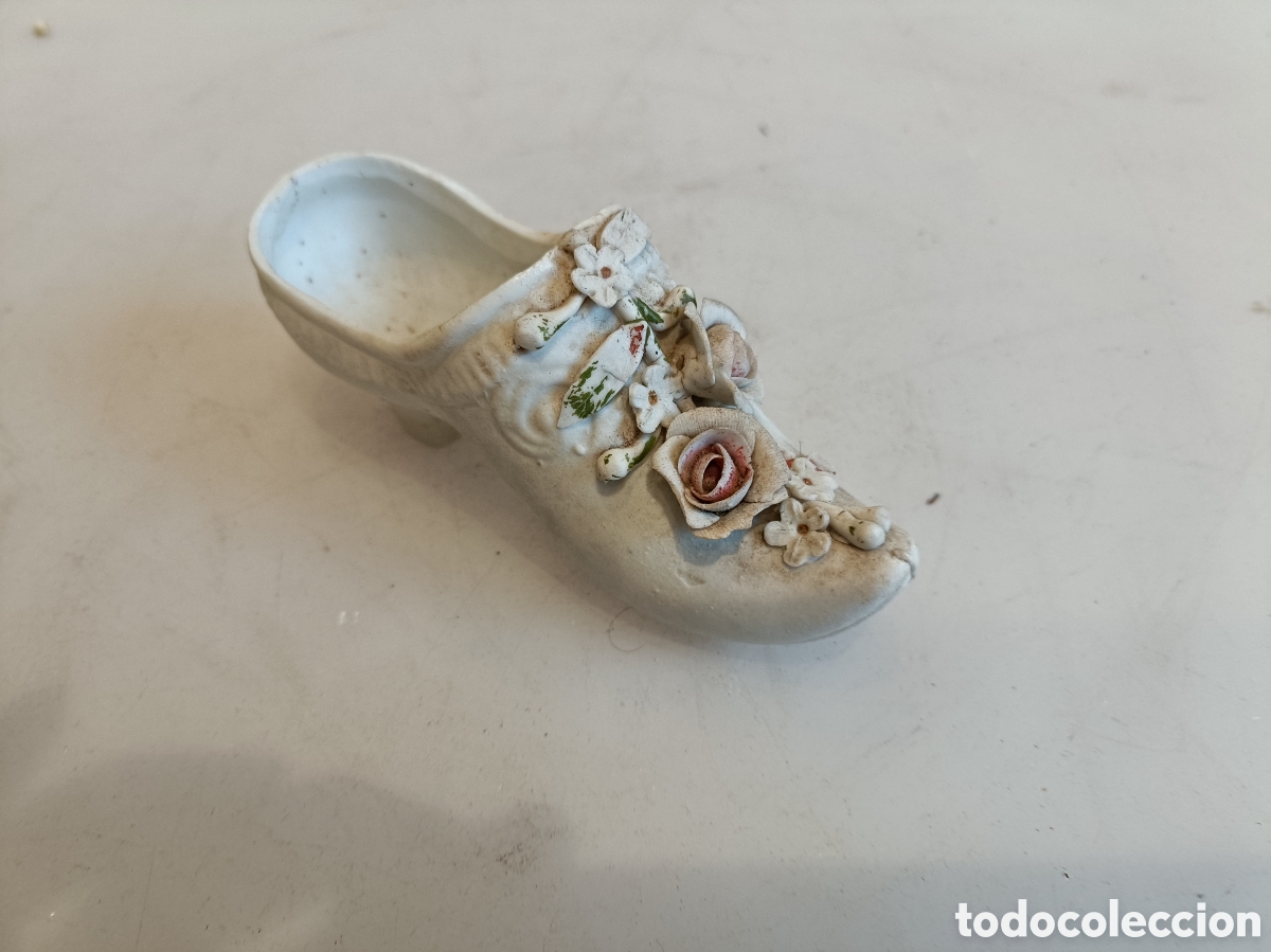 Antig&uuml;edades: Zapato de biscuit antiguo - Foto 1
