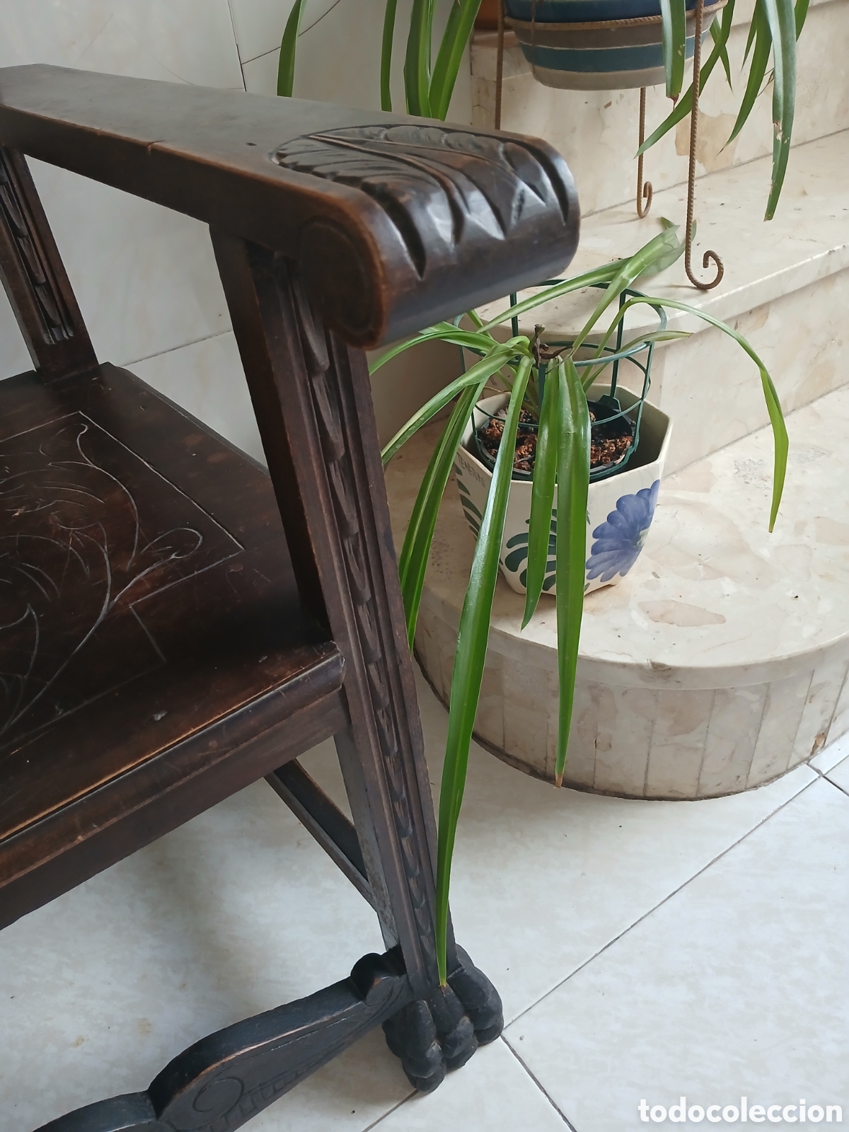 Antig&uuml;edades: Sillones y mueble con espejo. - Foto 5