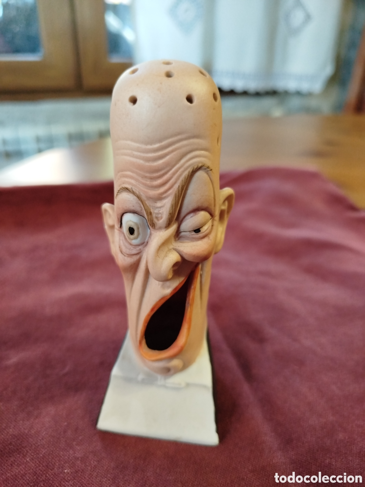 Antig&uuml;edades: Figura de biscuit palillero - Foto 1