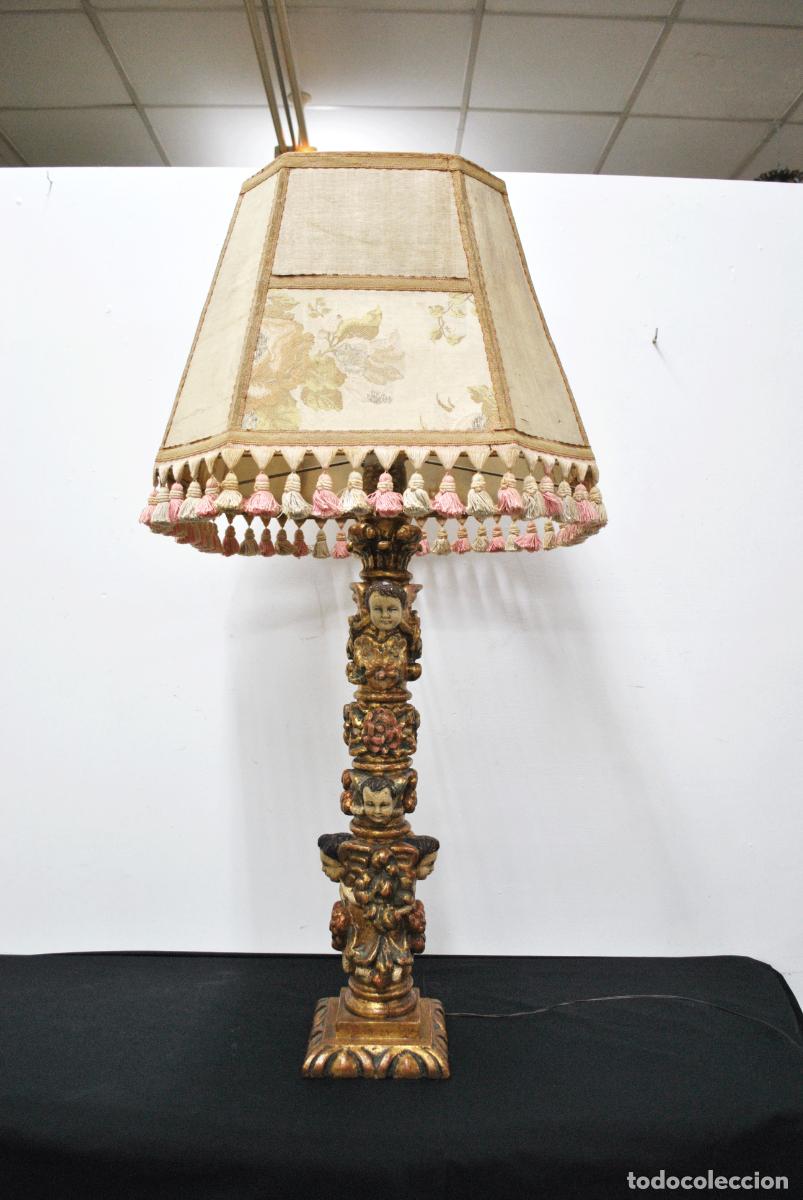 Antig&uuml;edades: L&Aacute;MPARA DE MESA BASE MADERA ANGELITOS - Foto 2