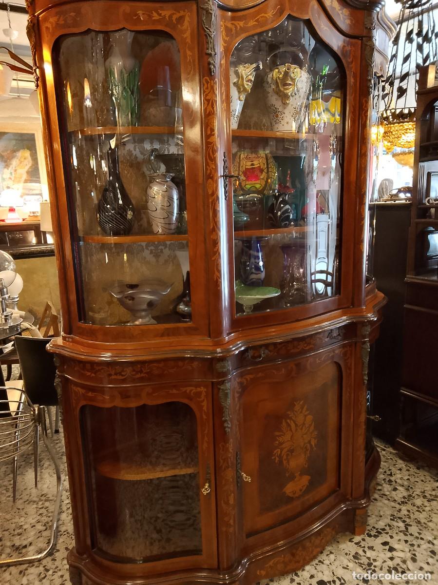 Antig&uuml;edades: VITRINA ESTILO FRANCES -MARQUETERIA - - Foto 2