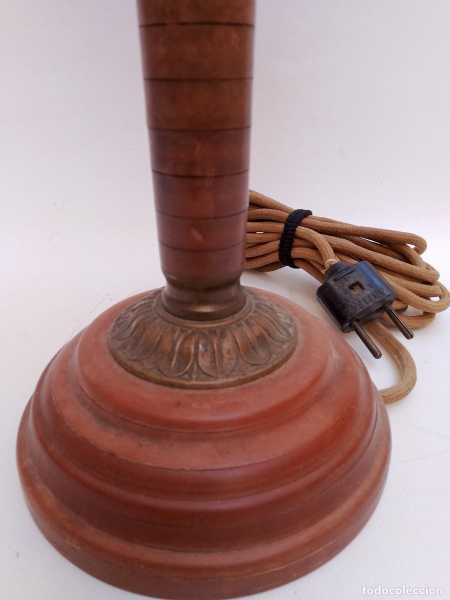 Antig&uuml;edades: lampara de mesa -baquelita- - Foto 4