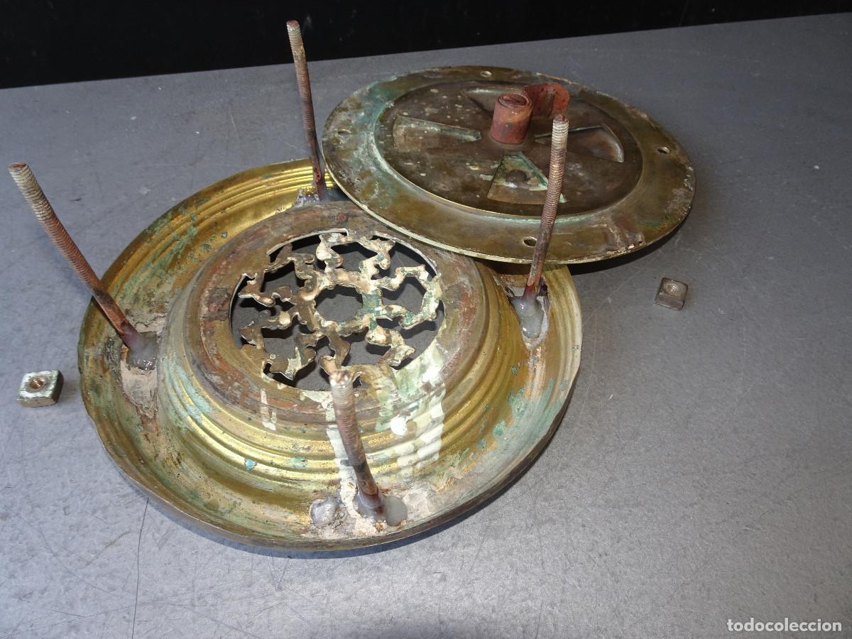 Antig&uuml;edades: Mirilla antigua bronce - Foto 7