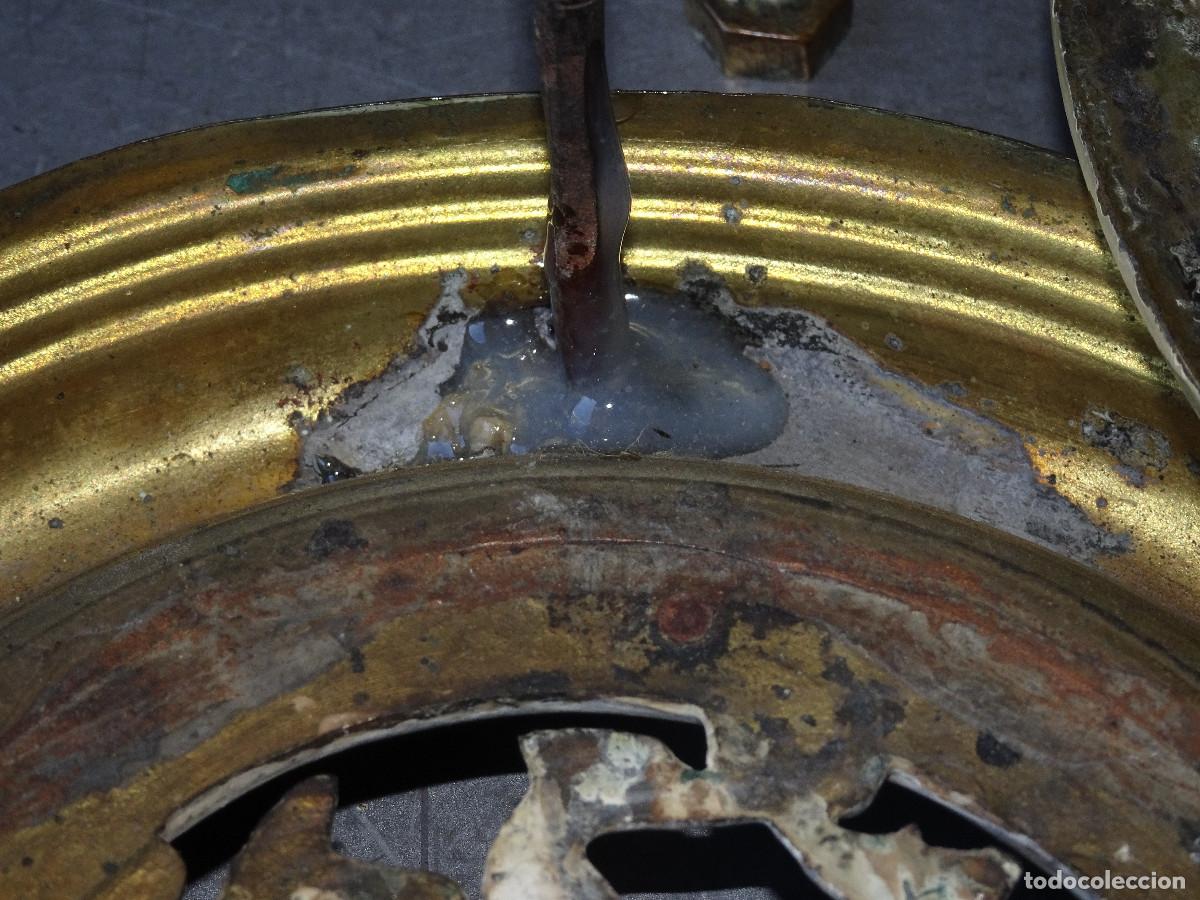Antig&uuml;edades: Mirilla antigua bronce - Foto 8