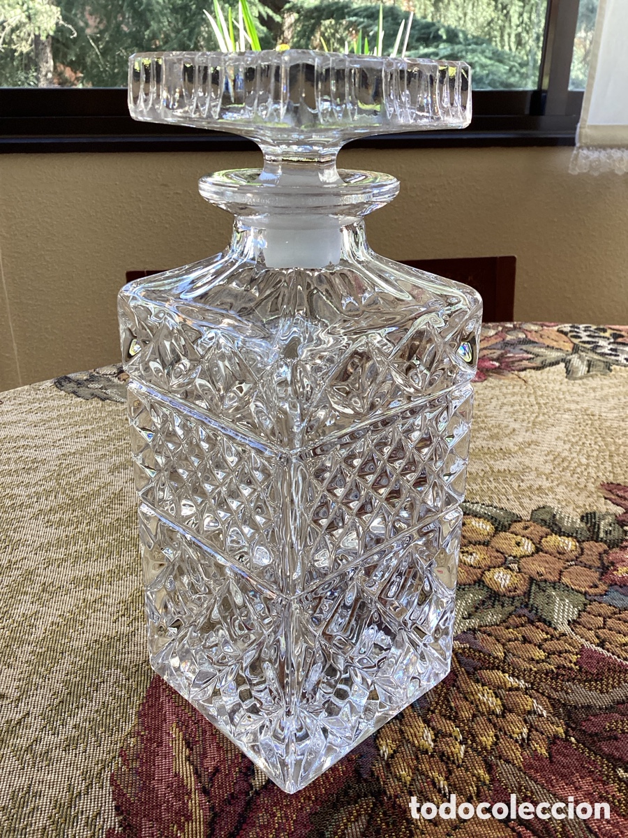 Antig&uuml;edades: Licorera de cristal tallado - Foto 3