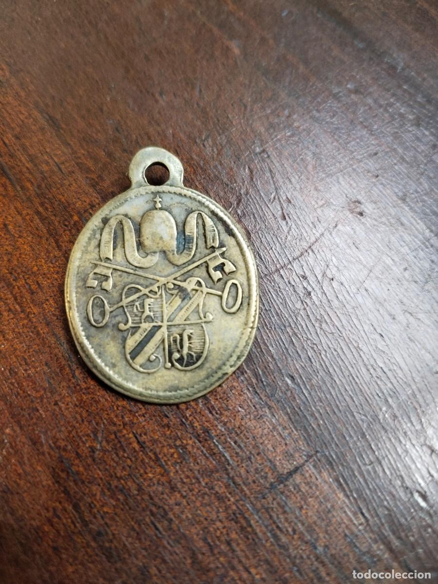 Antig&uuml;edades: Antigua Medalla de P&iacute;o IX. - Foto 5