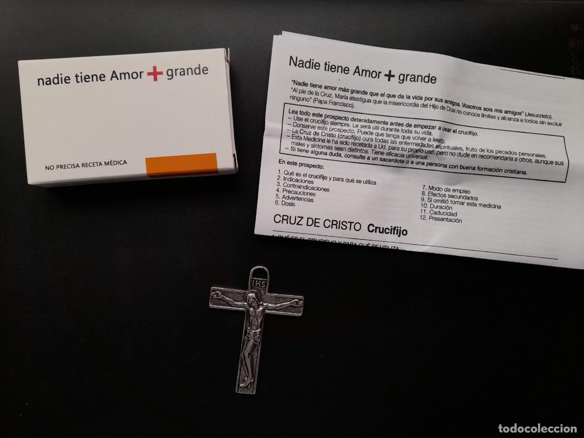 Antig&uuml;edades: Cruz en caja de medicamento. - Foto 1