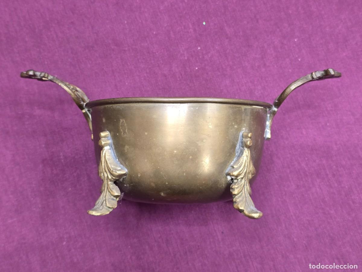 Antig&uuml;edades: CUENCO DE BRONCE CON ASAS - Foto 3