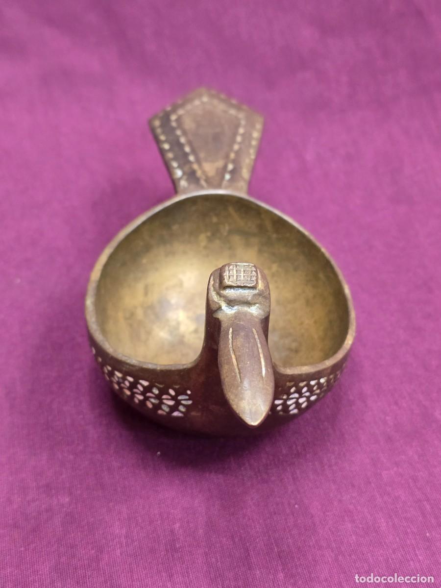 Antig&uuml;edades: CUENCO DE BRONCE EN FORMA DE PATO - Foto 3