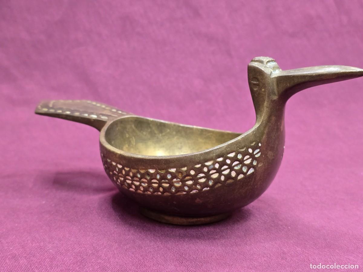 Antig&uuml;edades: CUENCO DE BRONCE EN FORMA DE PATO - Foto 4