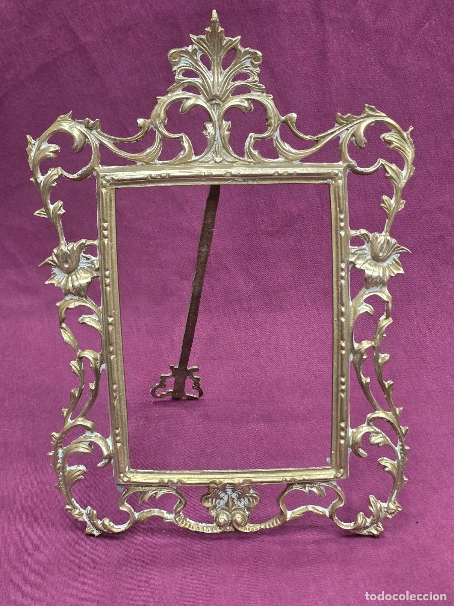 Antig&uuml;edades: MARCO DE BRONCE REPUJADO - Foto 6