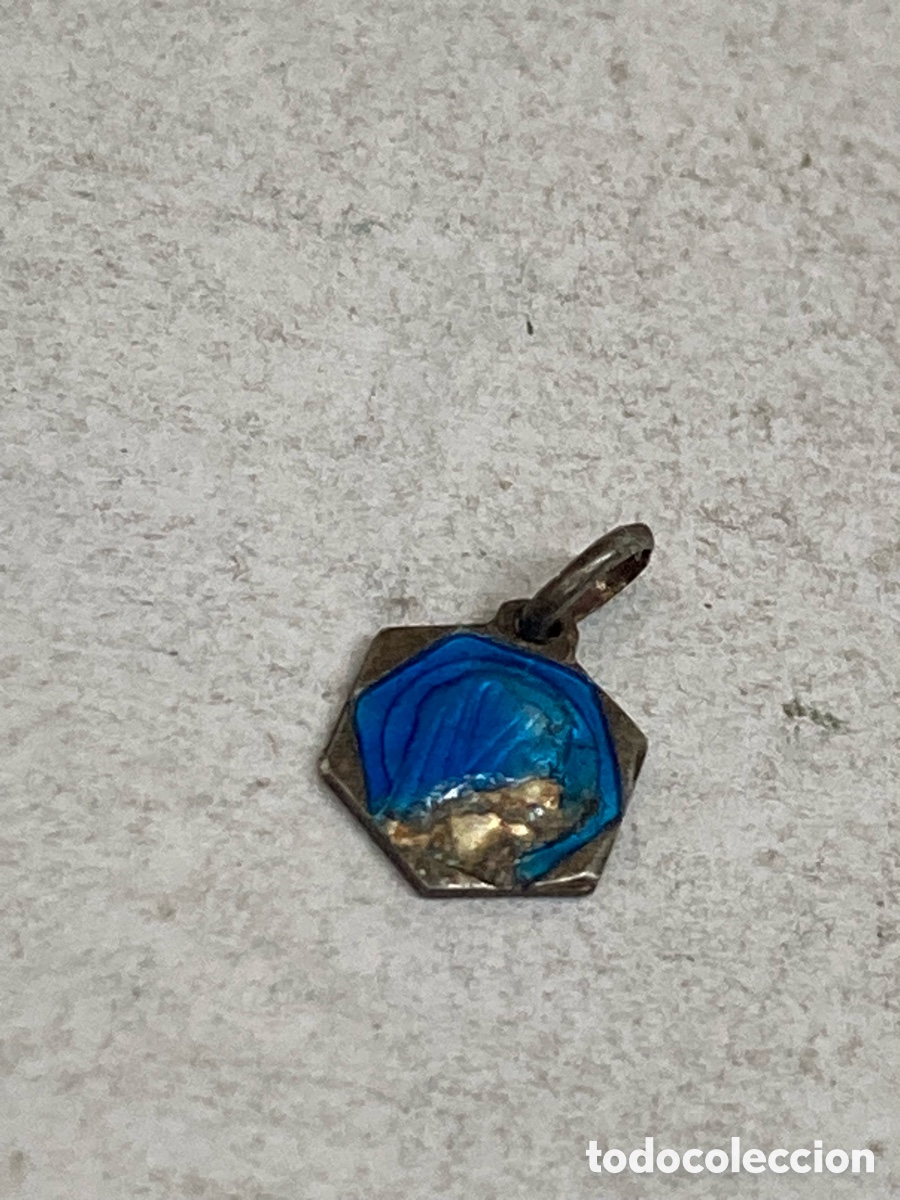 Antig&uuml;edades: Medalla de plata religiosa C498 - Foto 2