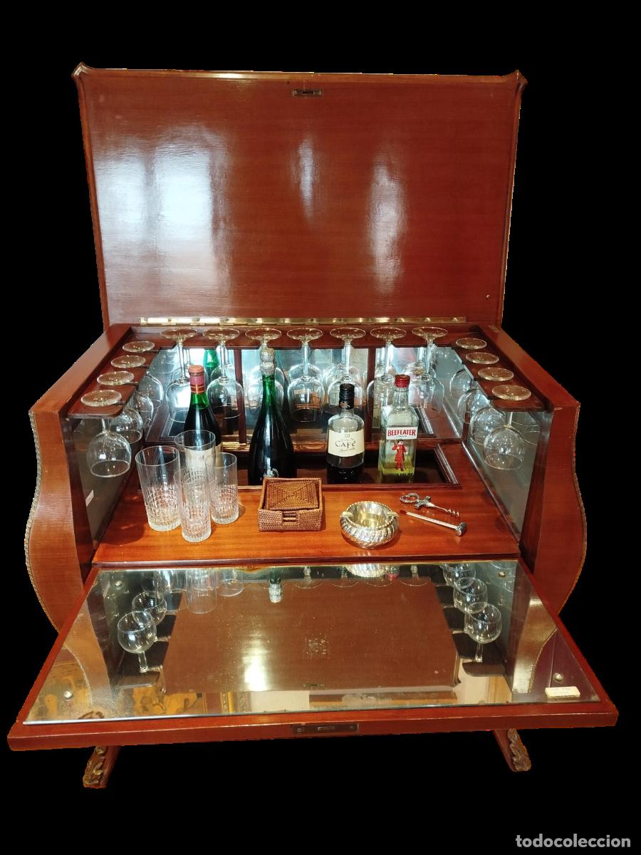Antig&uuml;edades: MUEBLE BAR TIPO C&Oacute;MODA - Foto 1