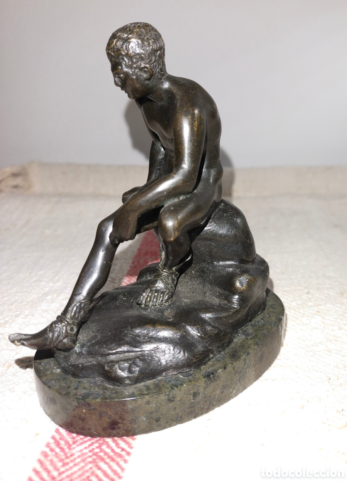Antig&uuml;edades: Antigua figura en bronce - Foto 4