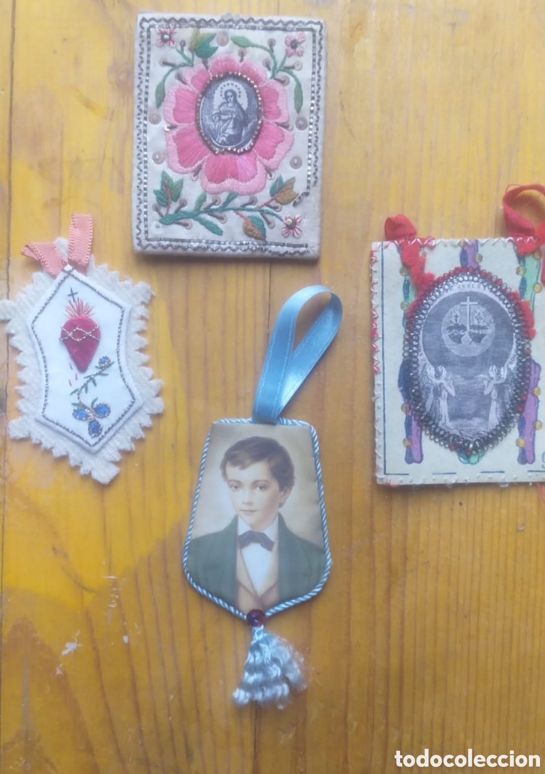 Antig&uuml;edades: Escapularios antiguos finales del S.XIX - Foto 1