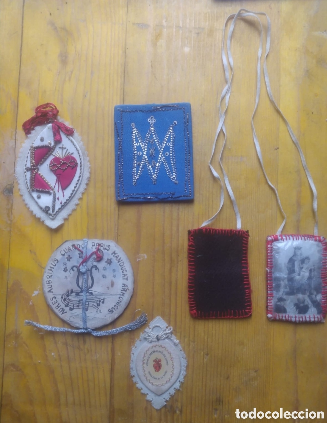 Antig&uuml;edades: Escapularios antiguos - Foto 1