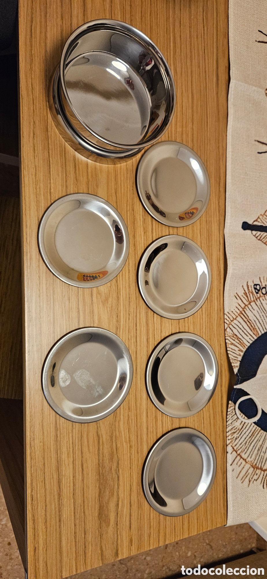 Antig&uuml;edades: Conjunto de posavasos plateados - Foto 3