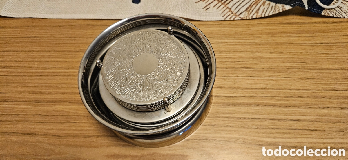 Antig&uuml;edades: Conjunto de posavasos plateados - Foto 5