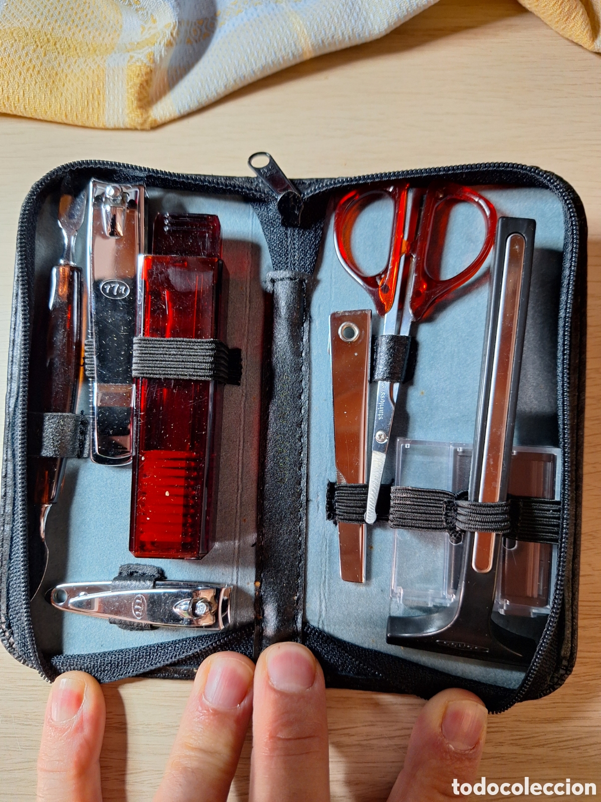 Antig&uuml;edades: Estuche de aseo para viaje. - Foto 1