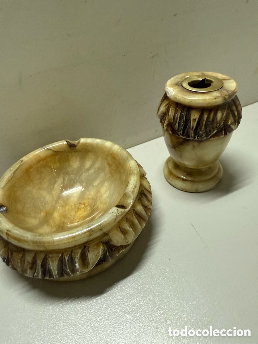 Antig&uuml;edades: Cenicero y mechero de m&aacute;rmol de mesa - Foto 3