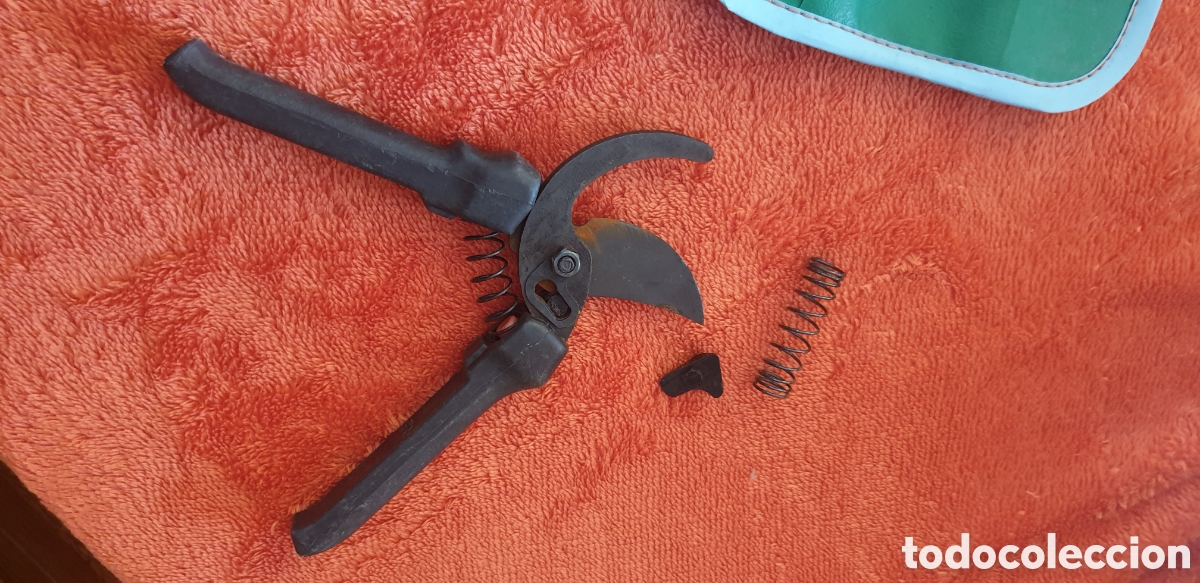 Antig&uuml;edades: Antiguo conjunto de esquilado en su estuche. - Foto 22