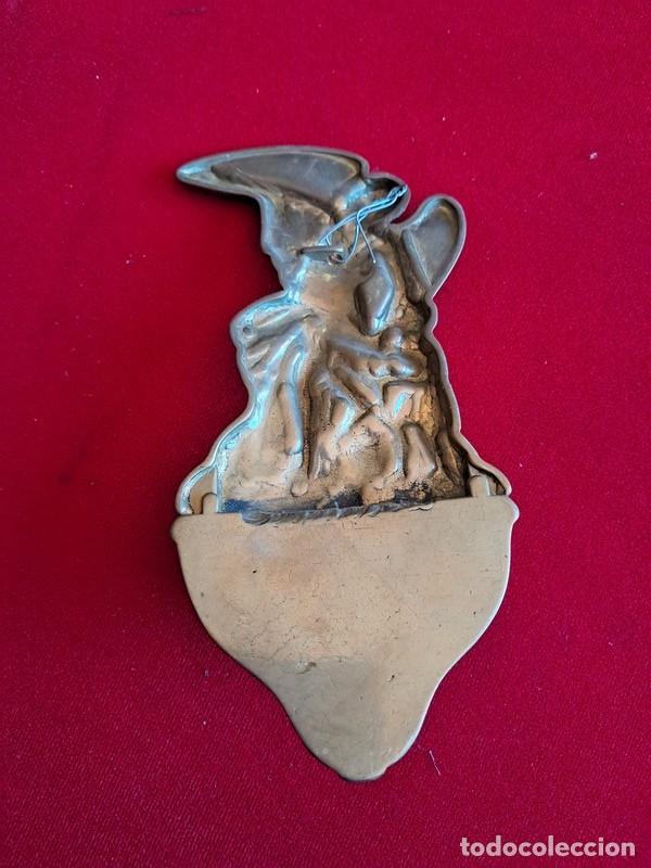 Antig&uuml;edades: BENDITERA EN BRONCE CON IMAGEN DE &Aacute;NGEL DE LA GUARDA - Foto 5