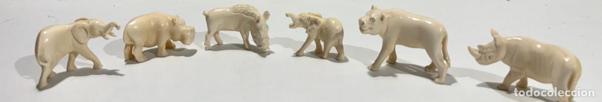 Antig&uuml;edades: SET ANIMALES RESINA BLANCA - Foto 1