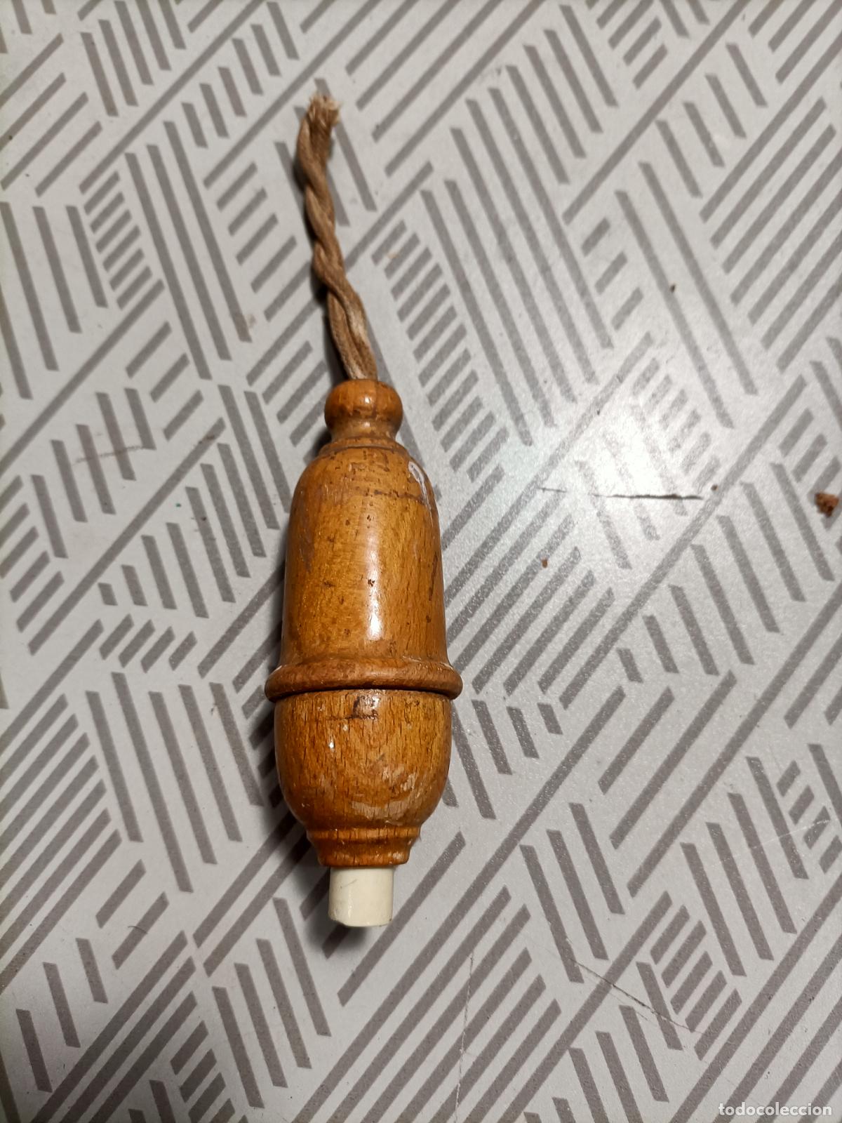 Antig&uuml;edades: Antigua perilla interruptor en madera - Foto 1