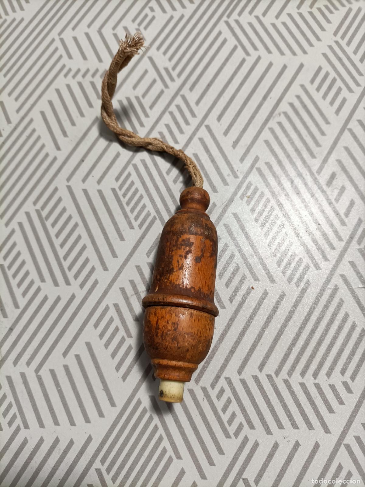 Antig&uuml;edades: Antigua perilla interruptor en madera - Foto 3