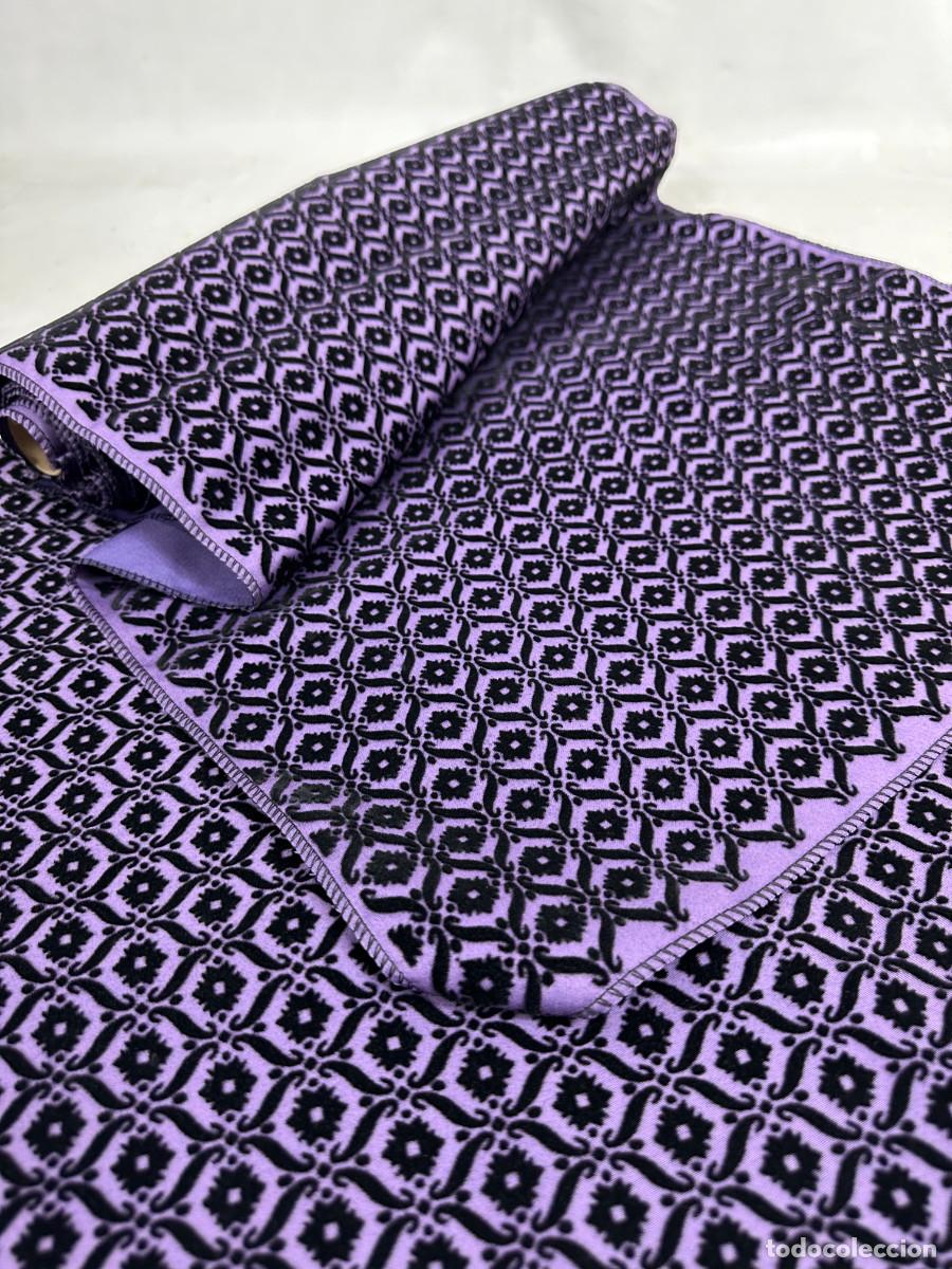 Antig&uuml;edades: Terciopelo de muestras morado - Foto 2