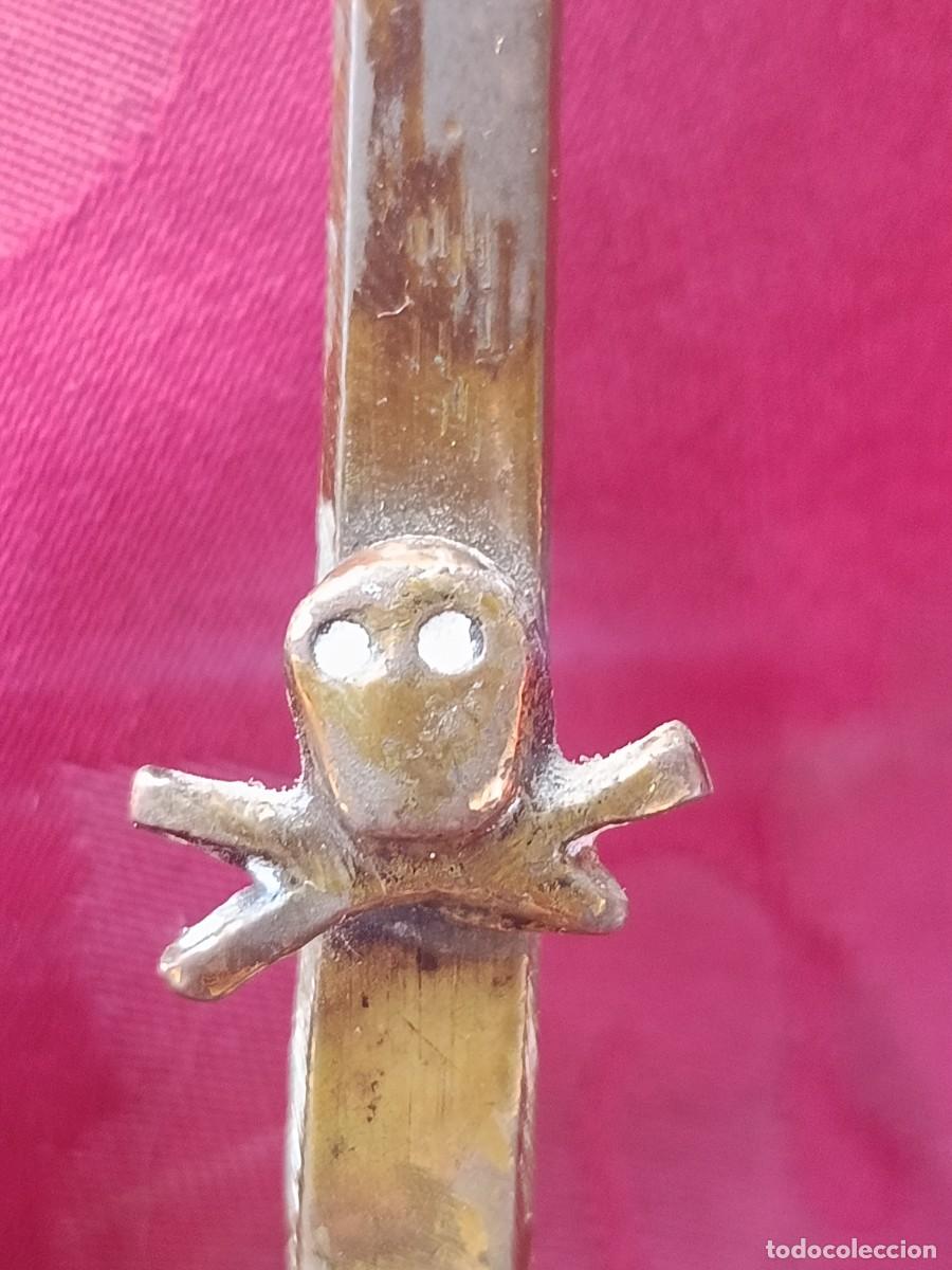 Antig&uuml;edades: Cruz de bronce, siglo XVIII - Foto 4