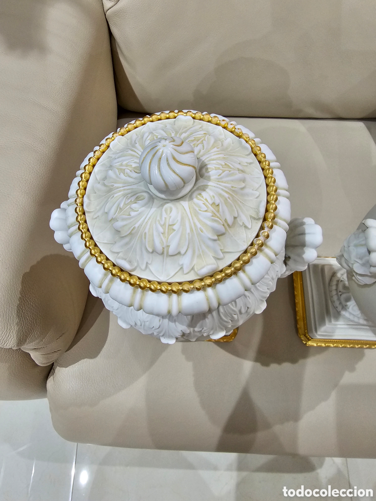 Antig&uuml;edades: PAREJA DE JARRONES DE BISCUIT Y BRONCE DORADO - Foto 4