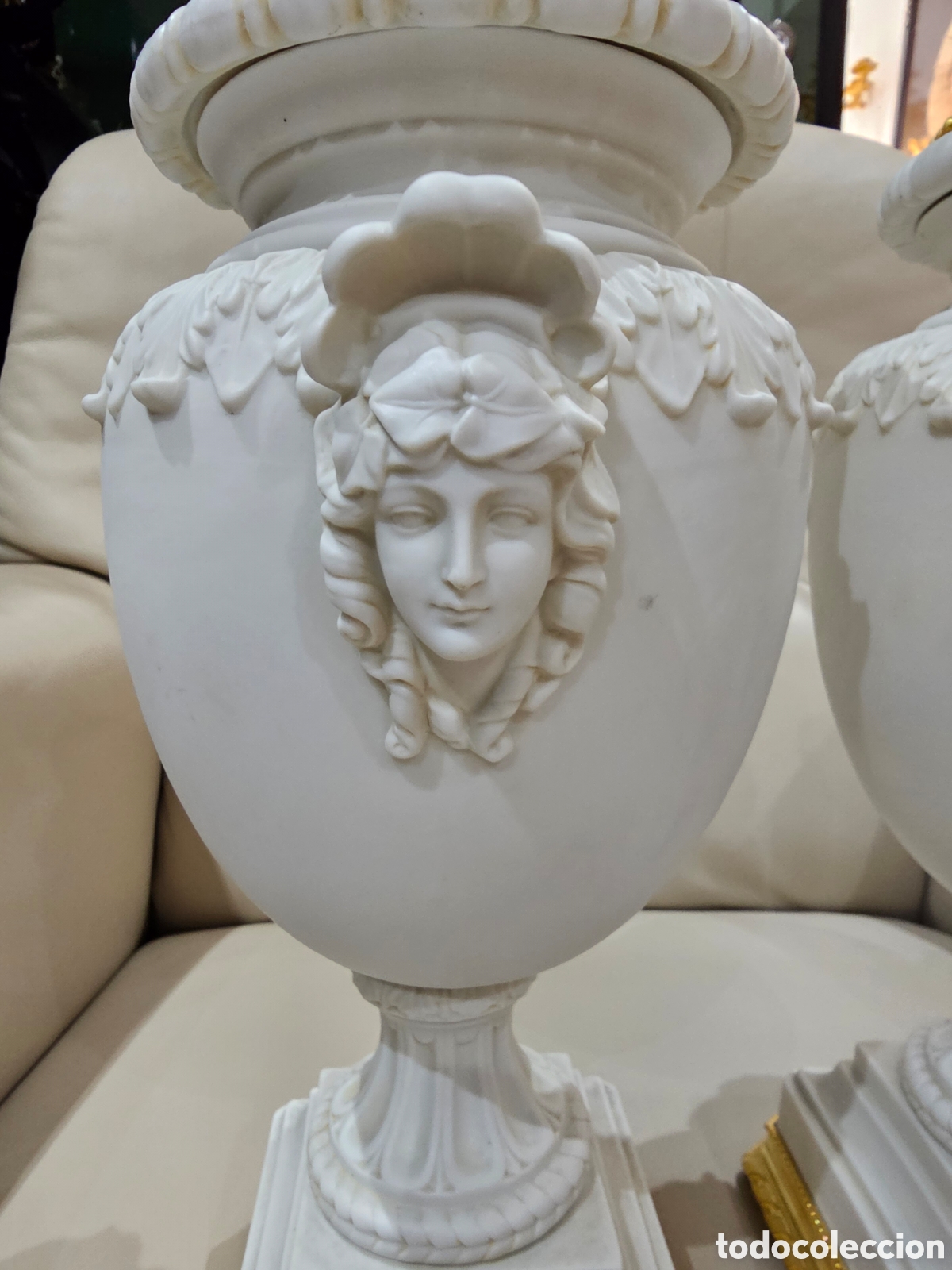 Antig&uuml;edades: PAREJA DE JARRONES DE BISCUIT Y BRONCE DORADO - Foto 7