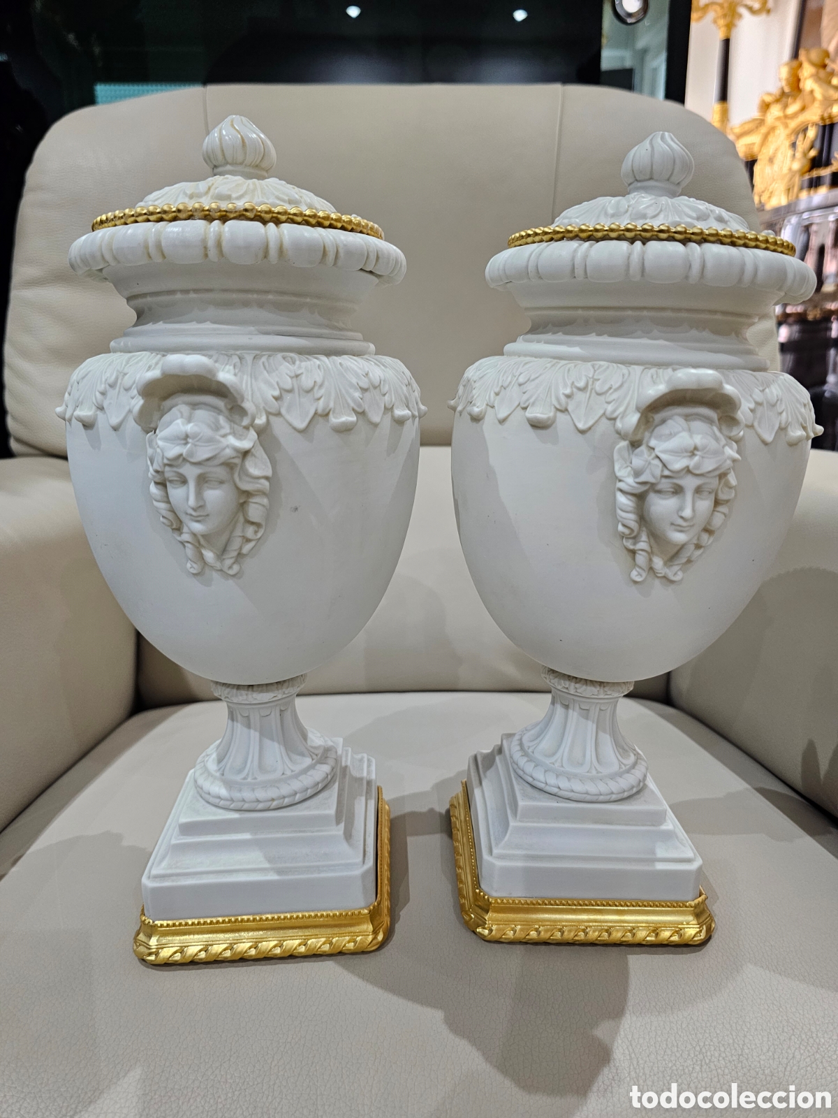 Antig&uuml;edades: PAREJA DE JARRONES DE BISCUIT Y BRONCE DORADO - Foto 16