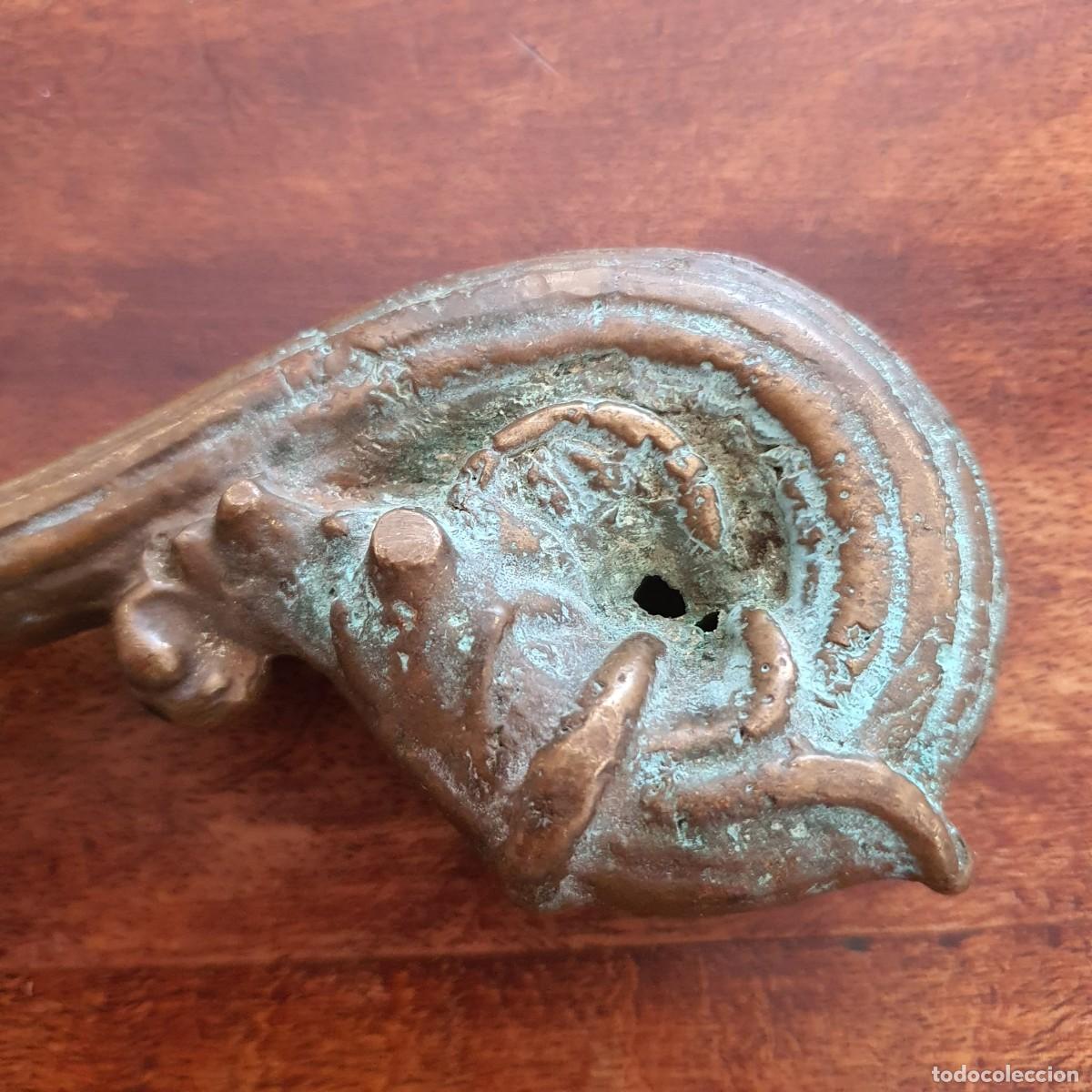 Antig&uuml;edades: Aldaba antig&uuml;a, de bronce - Foto 6