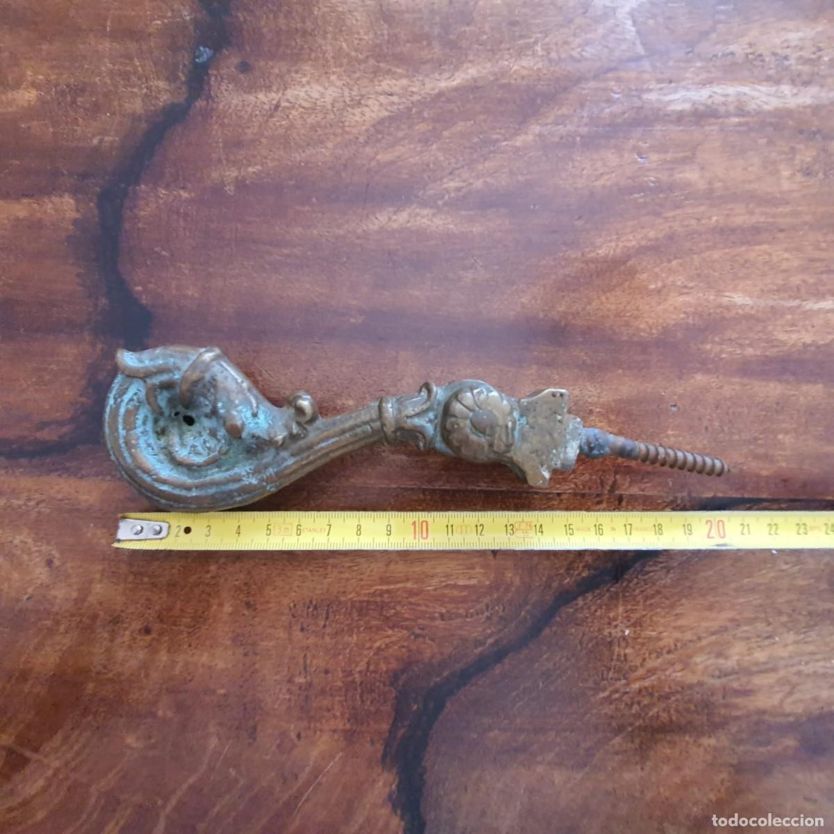 Antig&uuml;edades: Aldaba antig&uuml;a, de bronce - Foto 7