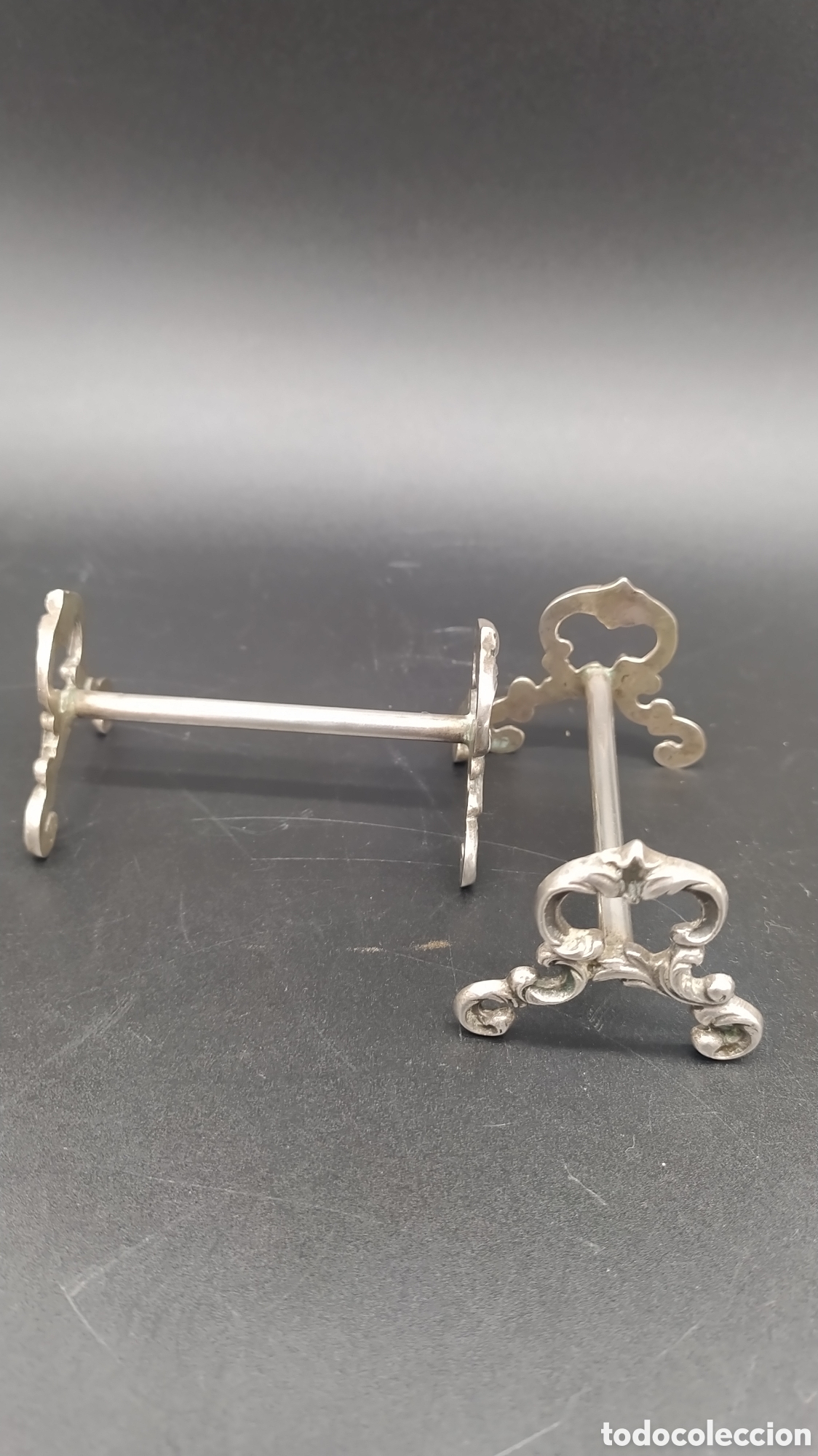 Antig&uuml;edades: Soportes de mesa, reposa cubiertos. - Foto 1