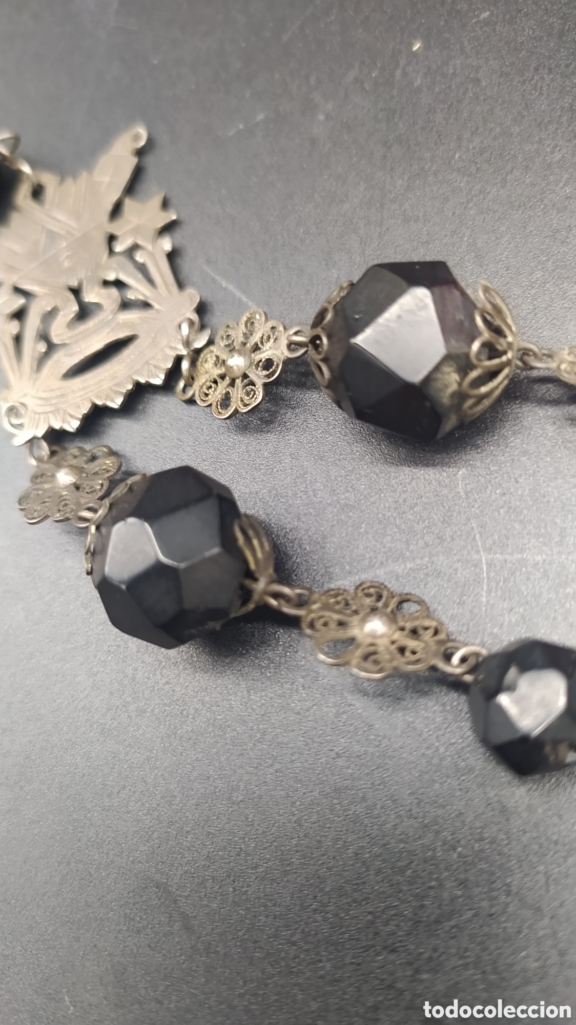 Antig&uuml;edades: Rosario de azabache y plata - Foto 14