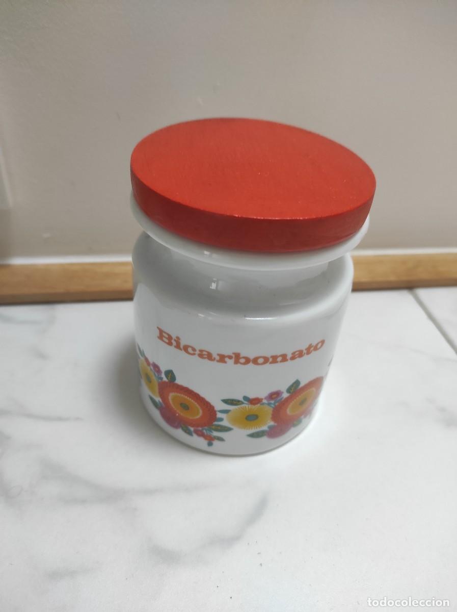 Antig&uuml;edades: Bote de cer&aacute;mica corty bicarbonato - Foto 1
