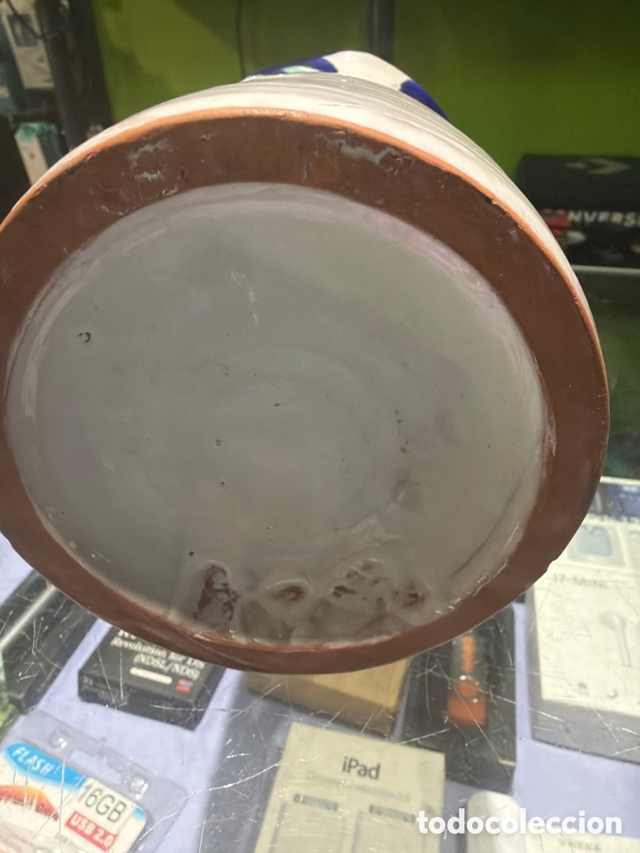 Antig&uuml;edades: Jarra lavamanos barro pintado - Foto 3