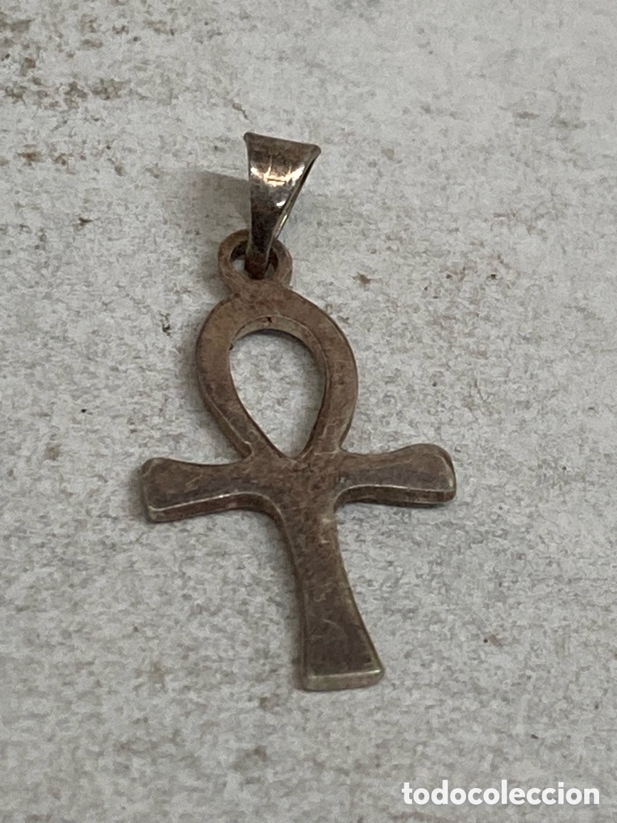 Antig&uuml;edades: Cruz de plata religiosa C463 - Foto 1